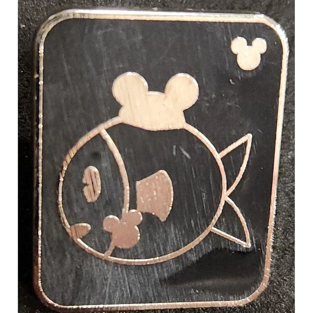 Disney Trading Pin PET FISH‎ Chalk Board Decal Outline Hidden Mickey III …